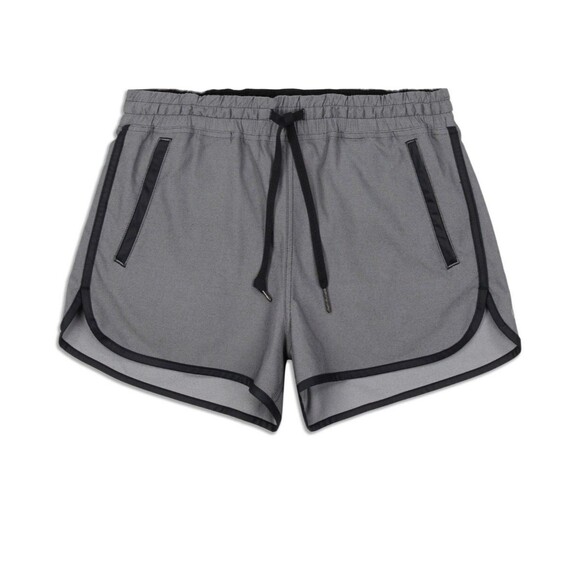 Lululemon 10 Varsity Short size 10 Women's 32" Waist - Picture 1 of 5